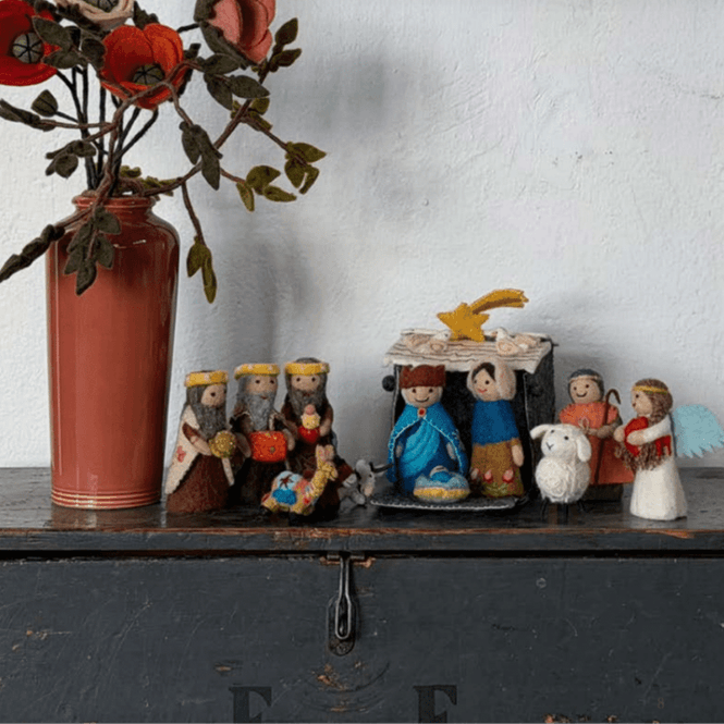 Hovedbilde Ullfilt Julekrybbe