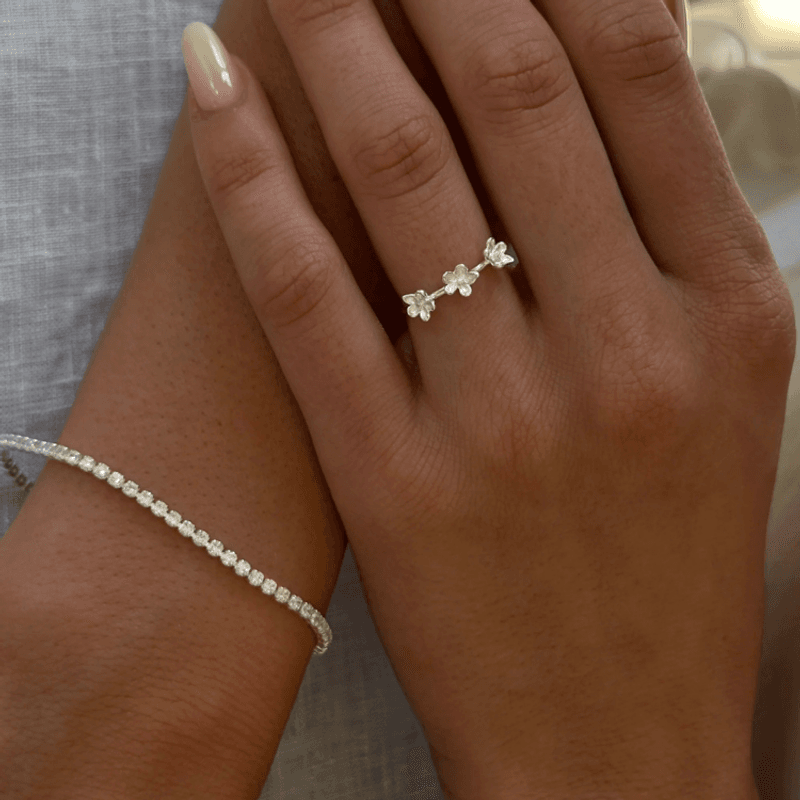 Triple Flower Ring Silver