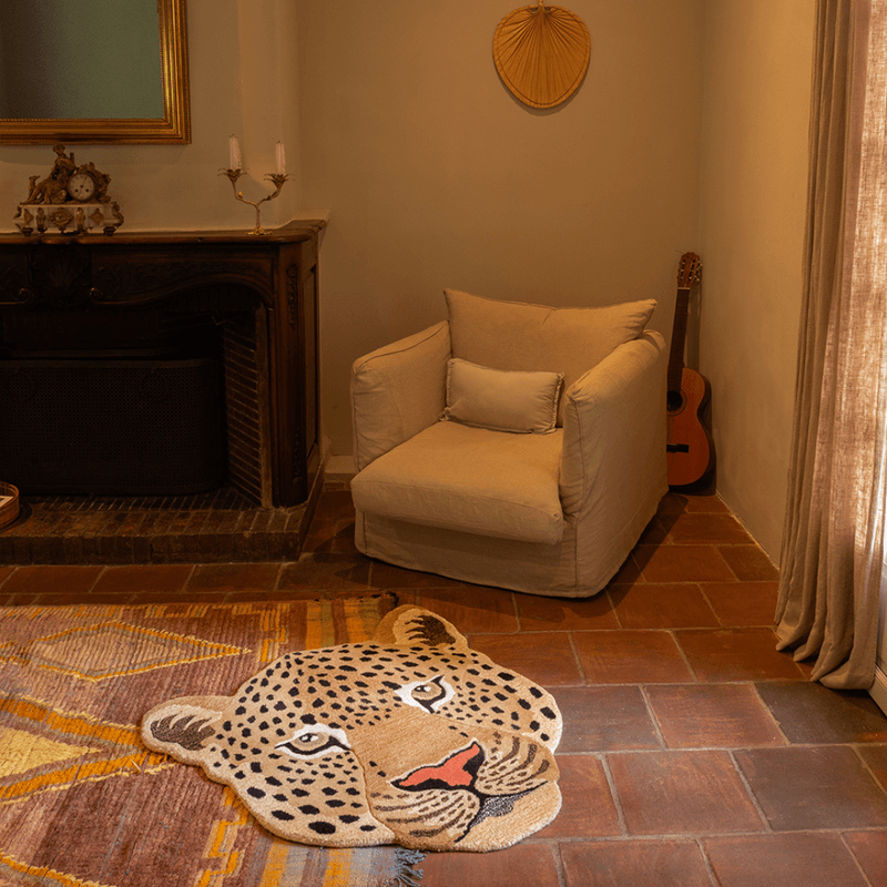 Himani Leopard Head Rug Large