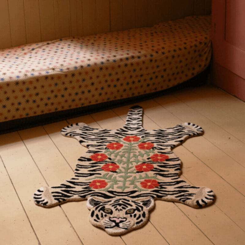  Floral White Tiger Rug Large