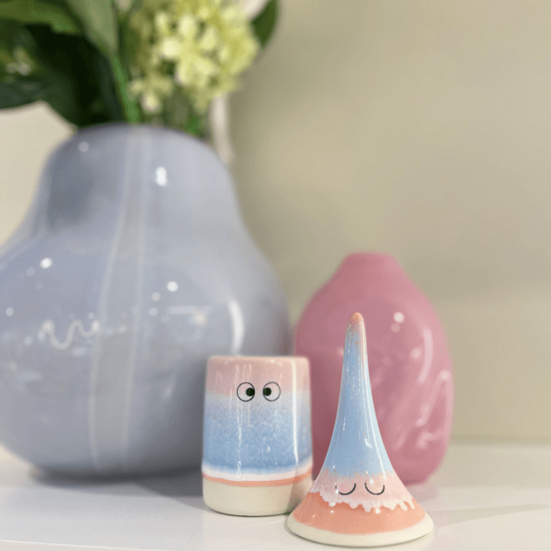 FAMILIA - Yoko Acid pastels