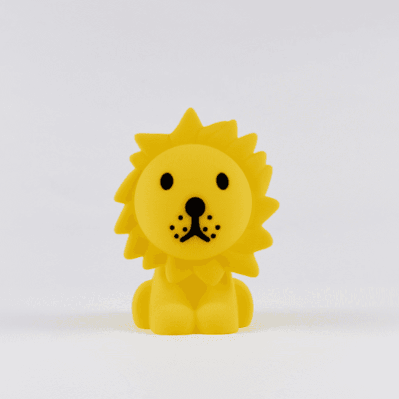 Lion first light