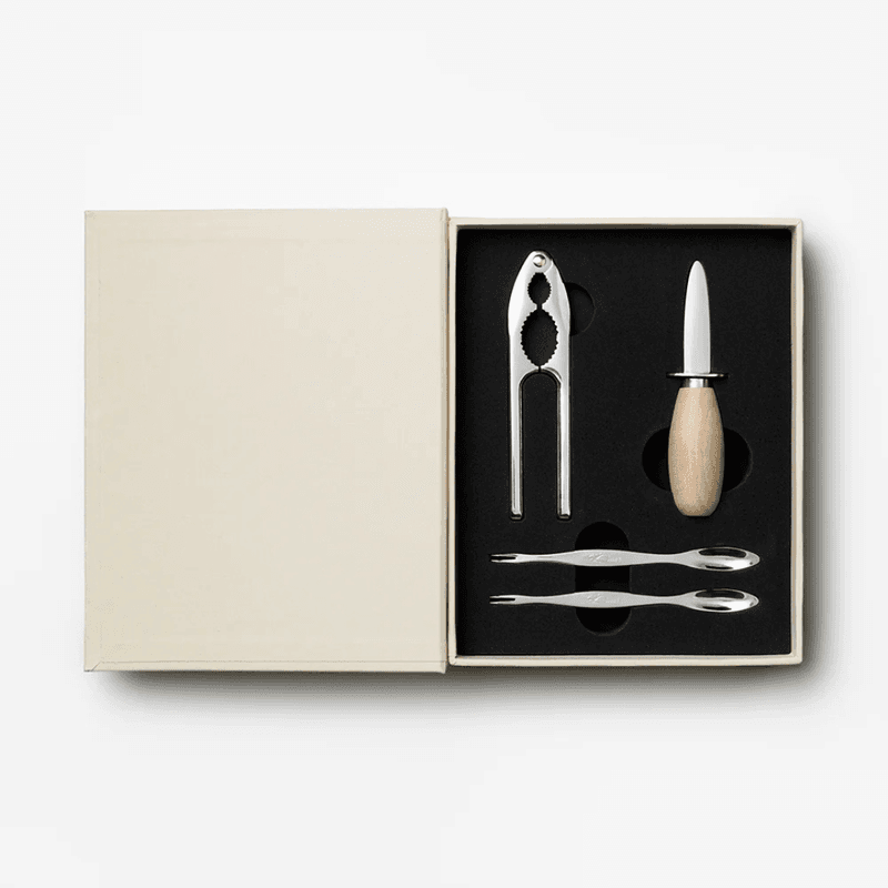 SEAFOOD TOOLS - THE ESSENTIALS 