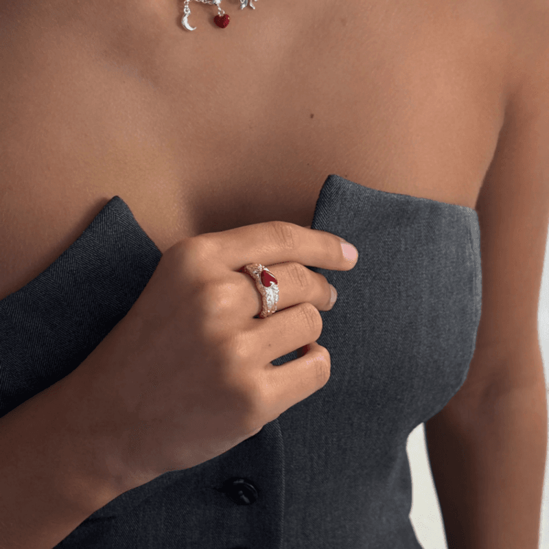 Scarlet Heart Ring Silver